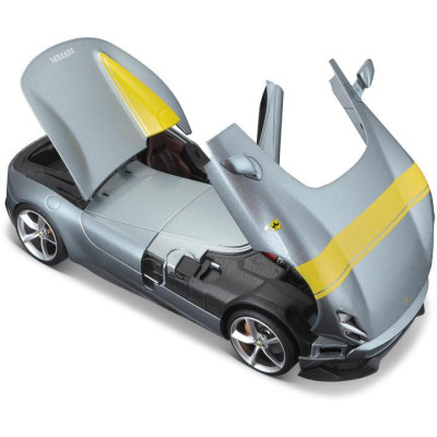 Bburago Ferrari Monza SP1 1:18 stříbrná metalíza