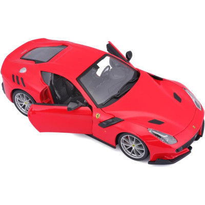 Bburago Ferrari F12TDF 1:24 červená
