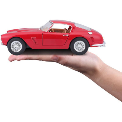 Bburago Ferrari 250 GT Berlinetta 1:24 červená