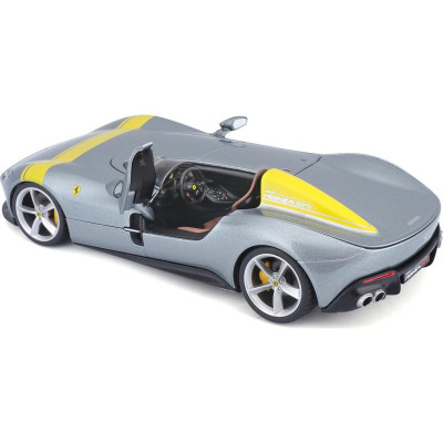 Bburago Ferrari Monza SP1 1:24 stříbrná