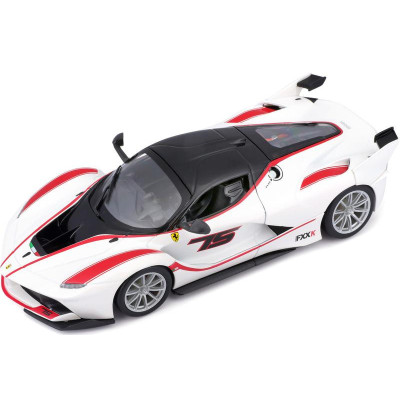 Bburago Ferrari FXX K 1:24 bílá