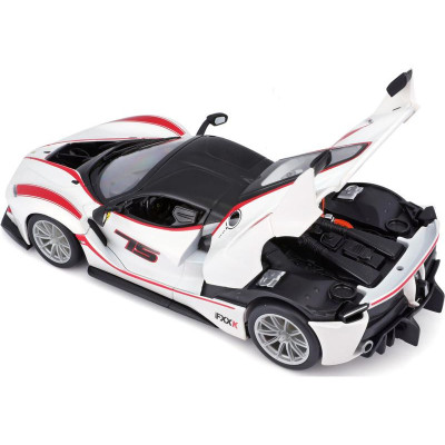 Bburago Ferrari FXX K 1:24 bílá