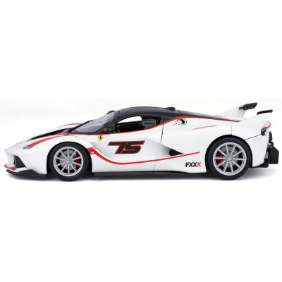 Bburago Ferrari FXX K 1:24 bílá