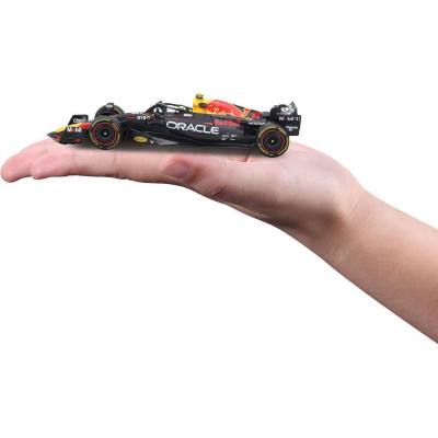 Bburago Signature Red Bull Racing RB19 1:43 11 Pérez