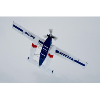 KAVAN Pilatus PC-6 - plováky