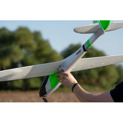 KAVAN Twisty 1512mm ARF - oranžová