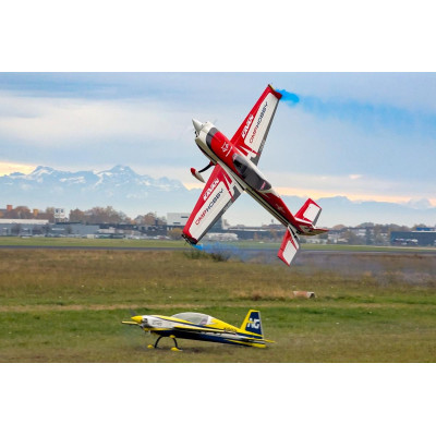104" Extra NG ARF - červená 2,64m