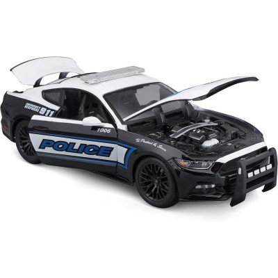 Maisto Ford Mustang GT 2015 1:18 černo-bílá