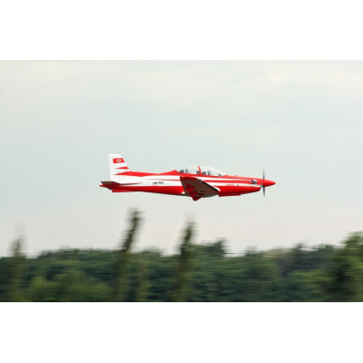 KAVAN Pilatus PC-21 1450mm ARF - červená