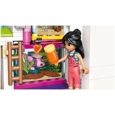 LEGO Friends - Liann és a családi háza