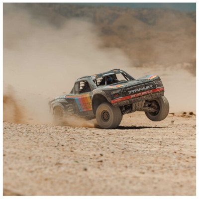 Arrma Mojave 6S BLX 1:7 4WD RTR žlutá