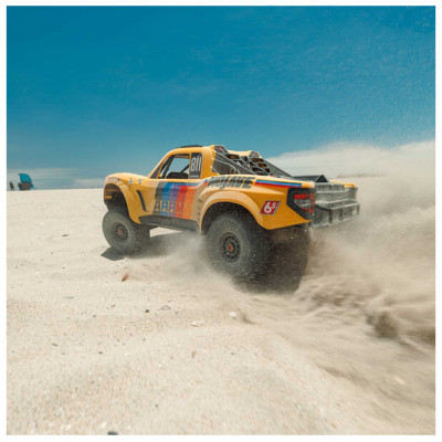 Arrma Mojave 6S BLX 1:7 4WD RTR žlutá