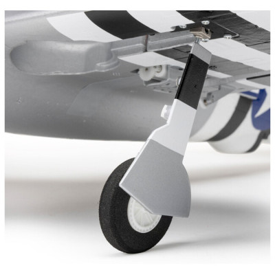 E-flite Micro P-47 Thunderbolt 0.625m BNF Basic AS3X+ SAFE Select