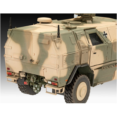 Plastic ModelKit military 03370 - Dingo 2 GE A3.3 PatSi (1:35)