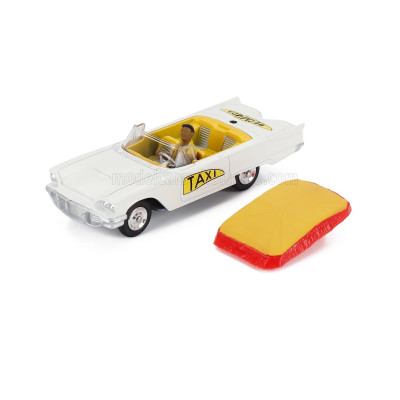 CORGI CHRYSLER BERMUDA TAXI 1952 - WHITE RED YELLOW 1/43