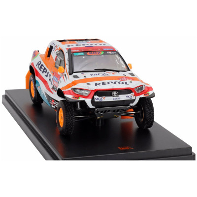 IXO MODELS TOYOTA HILUX PICK-UP GR DKR TEAM OVERDRIVE TOYOTA REPSOL N 299 RALLY DAKAR 2022 CHABOT RONAN - GILLES PILLOT - WHITE