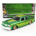 MAISTO CHEVROLET CAPRICE CUSTOM 1987 - GREEN MET YELLOW 1/26