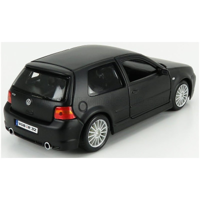 MAISTO VOLKSWAGEN GOLF R32 2002 - BLACK 1/24