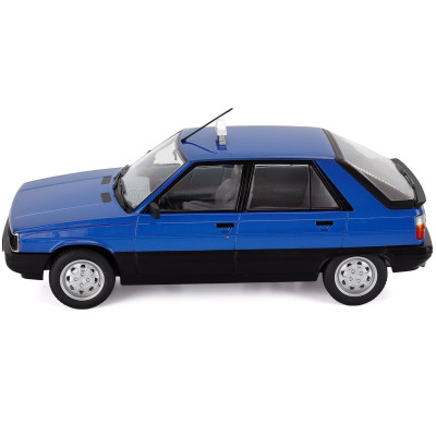 MCG RENAULT R11 TXE TAXI 1985 - BLUE 1/18