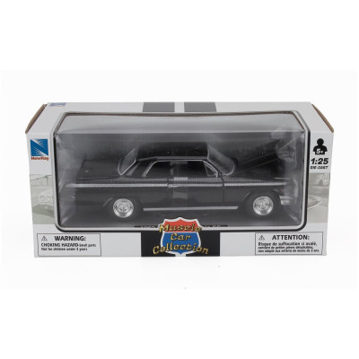 NEWRAY CHEVROLET IMPALA SS 1962 - BLACK 1/24