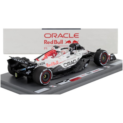 SPARK MODEL RED BULL F1 RB21 TEAM ORACLE RED BULL RACING N 1 WINNER JAPAN GP 2025 WITH PIT BOARD SUPER MAX! WINS MAX VERSTAPPEN