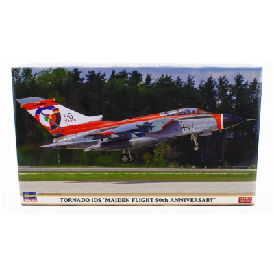 HASEGAWA PANAVIA REPÜLŐGÉP TORNADO IDS ELSŐ REPÜLÉS KATONAI REPÜLŐGÉP