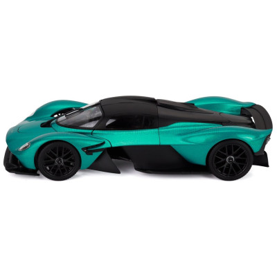 MAISTO ASTON MARTIN VALKYRIE 2022 - GREEN 1/18
