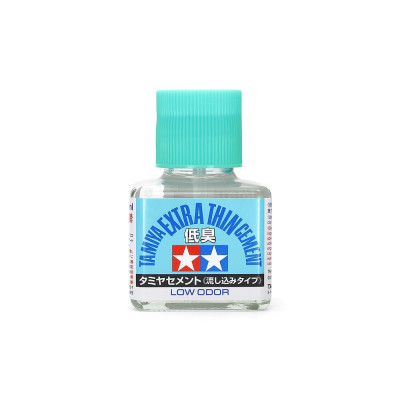 Tamiya extra riedke lepidlo (s nízkou pachom) 40ml