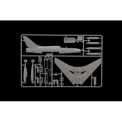 Model Kit letadlo 1398 - F-100F SUPER SABRE (1:72)