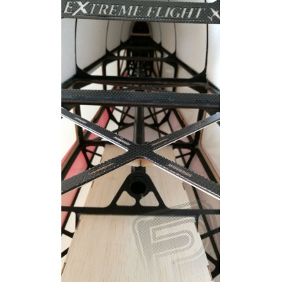 104" Extra 300 V2 - červená/černá/bílá 2,64m