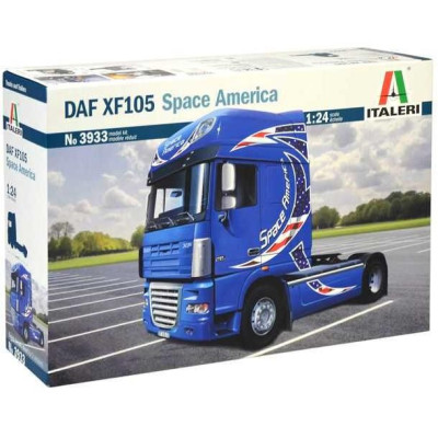 Model Kit truck 3933 - DAF XF105 Space America (1:24)