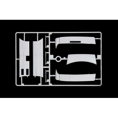 Model Kit truck 3934 - IVECO HI-WAY E5 ABARTH (1:24)