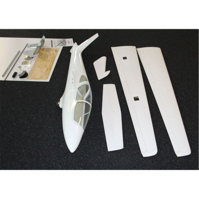 Tomahawk Fox 3.5m FRP bílý ARF