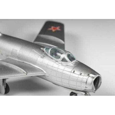 Model Kit letadlo 7317 - MIG-15 "Fagot" (1:72)