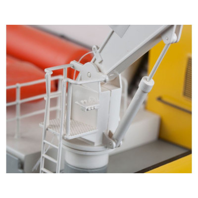 ROMARIN Lodní jeřáb 1:50