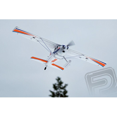 Kingfisher 1400mm ARF s koly, plováky a lyžemi