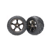 Teljes hátsó kerekek a Traxxas Bandithoz.  Fekete krómozott kerekek Anaconda gumiabroncsokkal. Kerékméret ø60x38 mm teljes méret ø88x43 mm. A hordozó tengely egy csapszeggel ellátott tengely. Offset 19 mm