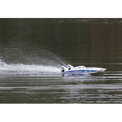 Race-Cat katamaran Taifun