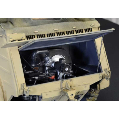 Model Kit military 7405 - Kdf.1 Typ 82 Kübelwagen (1:9)