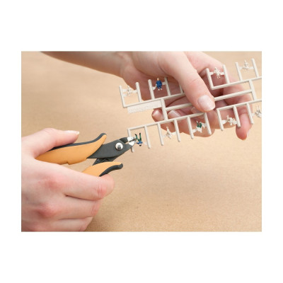 Mega sada nenatřených figurek 72ks 14985