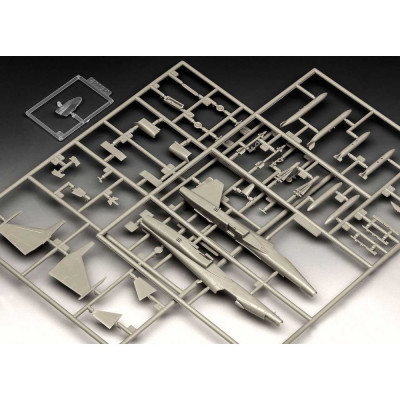 Plastic ModelKit letadlo 03947 - F-5E Tiger (1:144)