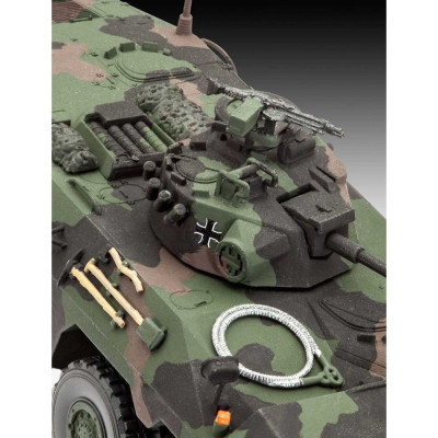 Plastic ModelKit military 03208 - SpPz 2 Luchs (1:72)