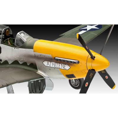 Plastic ModelKit letadlo 03944 - P-51D-5NA Mustang (1:32)