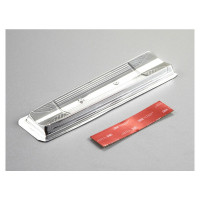  A Killerbody a Horri Bull 1:10-es autók RC modelljének karosszériájához kínál kiegészítést krómozott oldalszoknyák formájában. Tartós lexánból készülnek. A csomag tartalmazza a peremeket, kétoldalas ragasztószalagot.