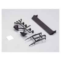 Killerbody fekete alkatrészek Lancia Delta HF Integrale 1:10 RC modellhez. Az alkatrészek tartós ABS anyagból készültek. A csomag műanyag első ablaktörlőket, visszapillantó tükröket, hátsó szárnyakat tartalmaz.