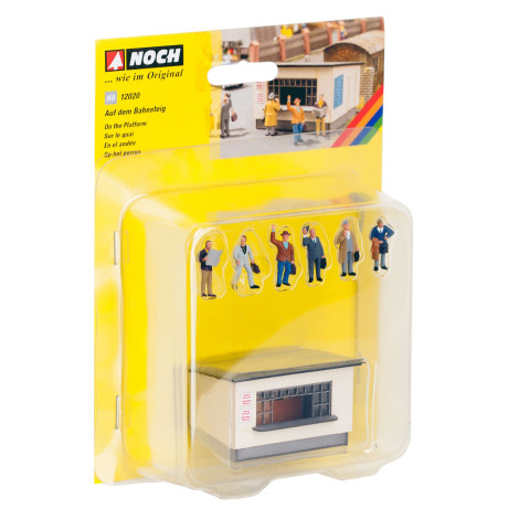 Scénka - Na nástupišti