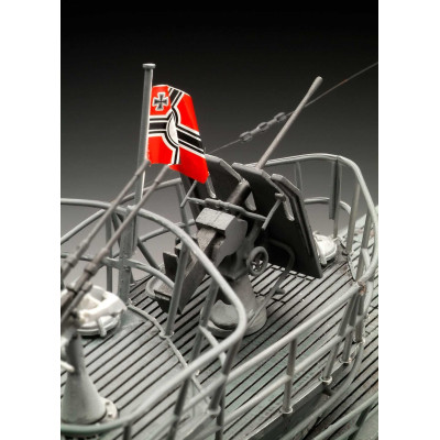 Plastic ModelKit ponorka Limited Edition 05163 - German Submarine Type VII C/41 (Platinum Edition) (1:72)