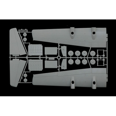 Model Kit letadlo 2746 - C-130J C5 HERCULES (1:48)