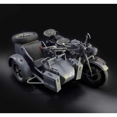 Model Kit military 7406 - Zundapp KS 750 with sidecar (1:9)