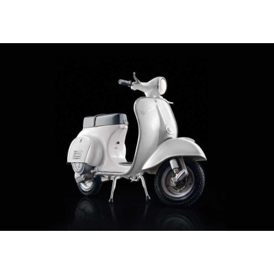Model Kit motorka 4633 - VESPA 125 PRIMAVERA (1:9)